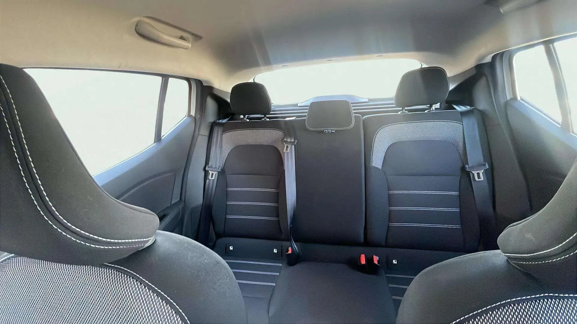 Dacia Sandero Essential ECO-G - foto 15