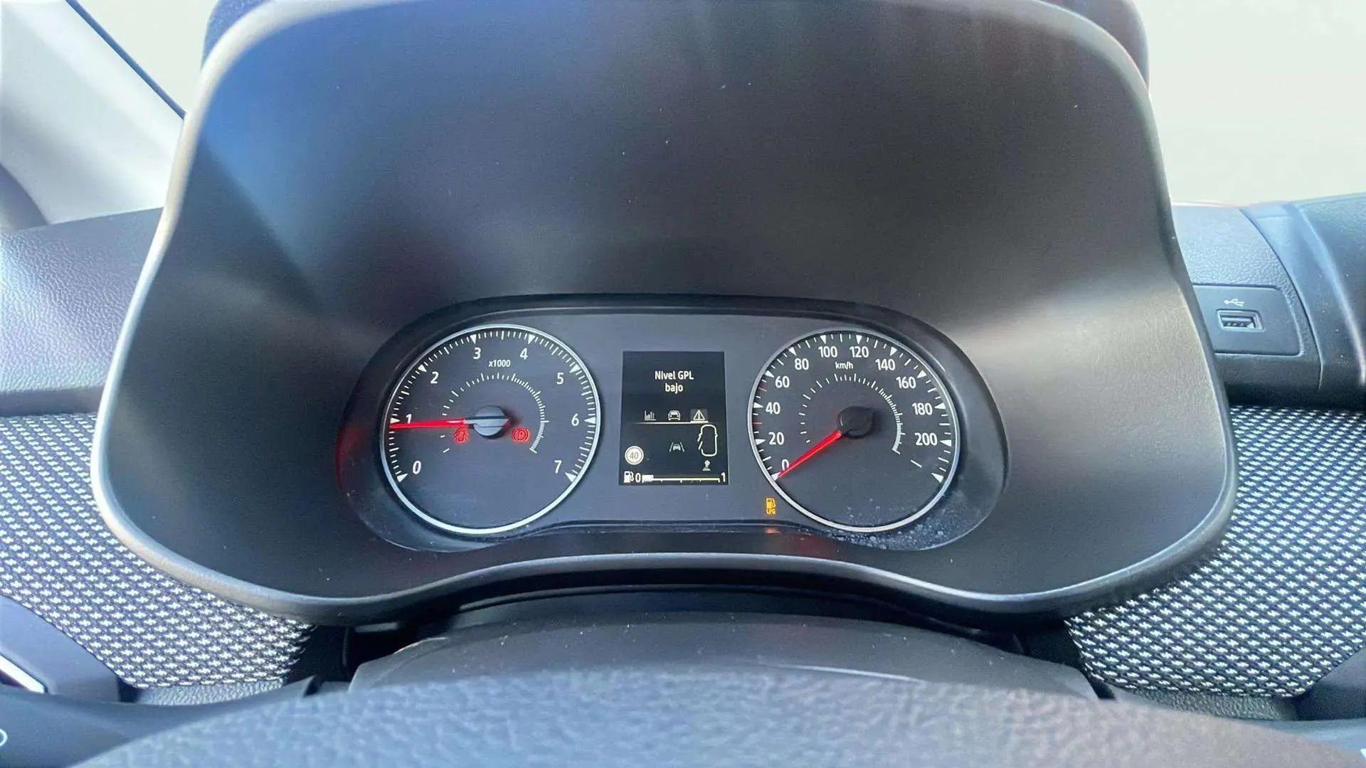 Dacia Sandero Essential ECO-G - foto 12