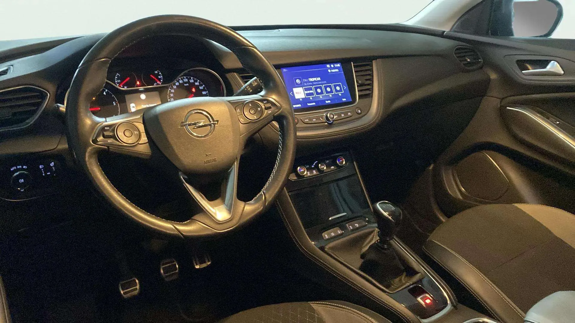 Opel Grandland 1.6 CDTi Excellence - foto 9