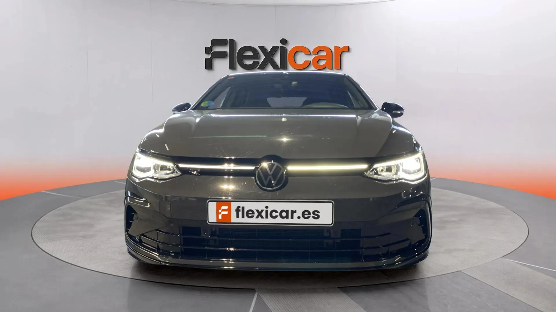Volkswagen Golf R-Line 1.5 eTSI DSG - foto 14