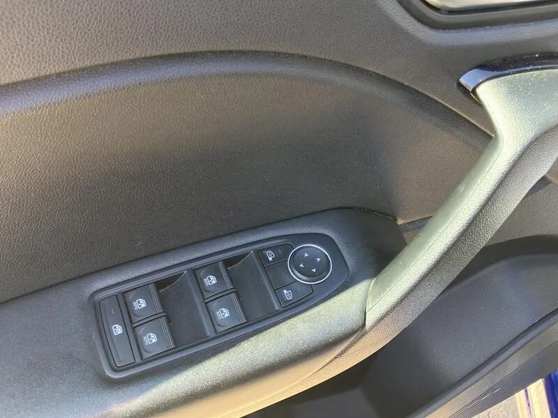 Renault Captur Equilibre TCe - foto 35