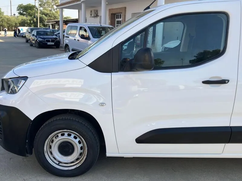 Peugeot Partner BlueHDi - foto 20