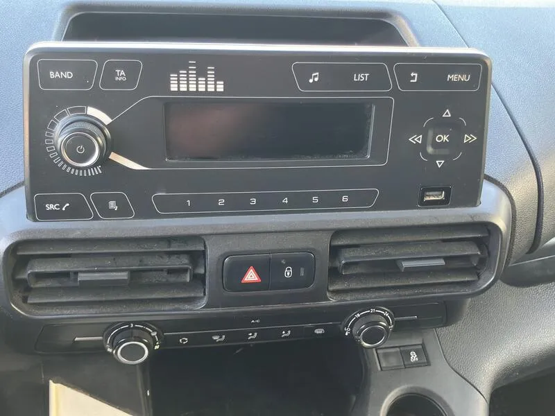 Peugeot Partner BlueHDi - foto 42