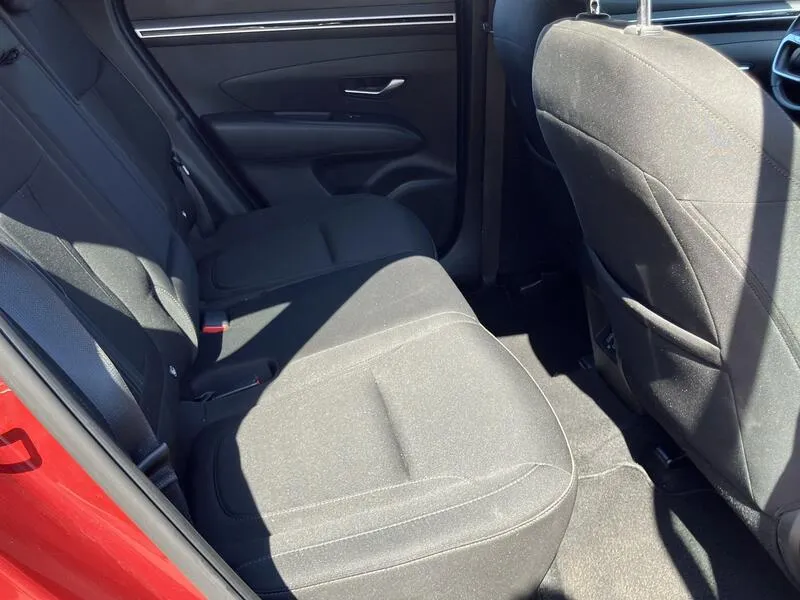 Hyundai Tucson 1.6 CRDi 48V Maxx - foto 38