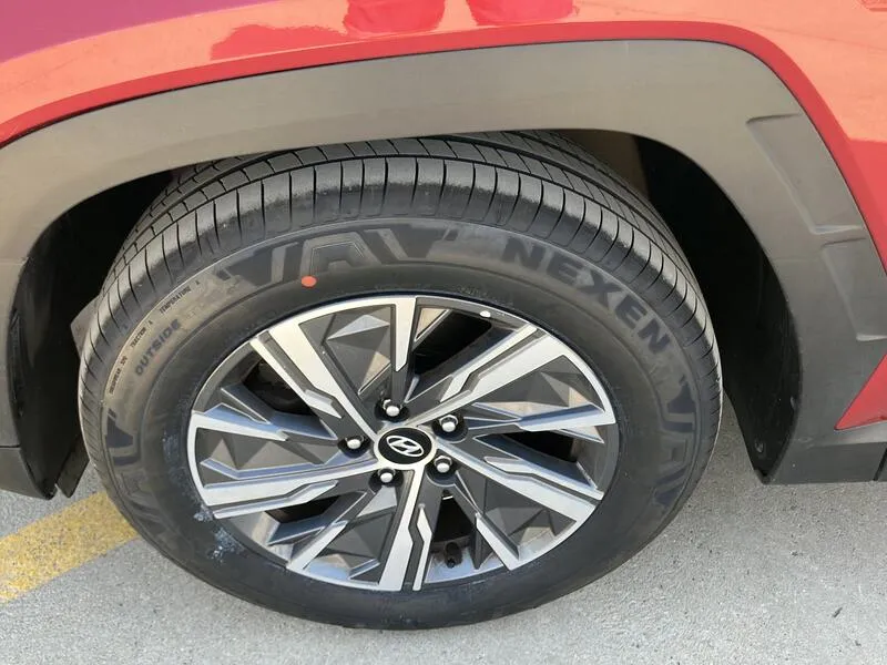 Hyundai Tucson 1.6 CRDi 48V Maxx - foto 19