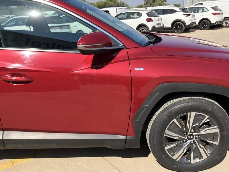 Hyundai Tucson 1.6 CRDi 48V Maxx - foto 30