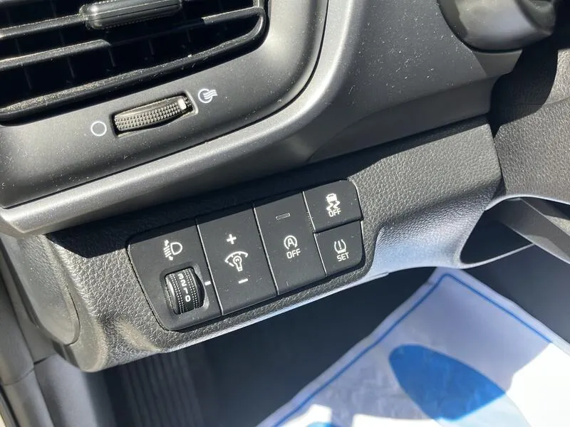 Kia Stonic 1.0 T-GDi MHEV iMT Concept Plus - foto 38