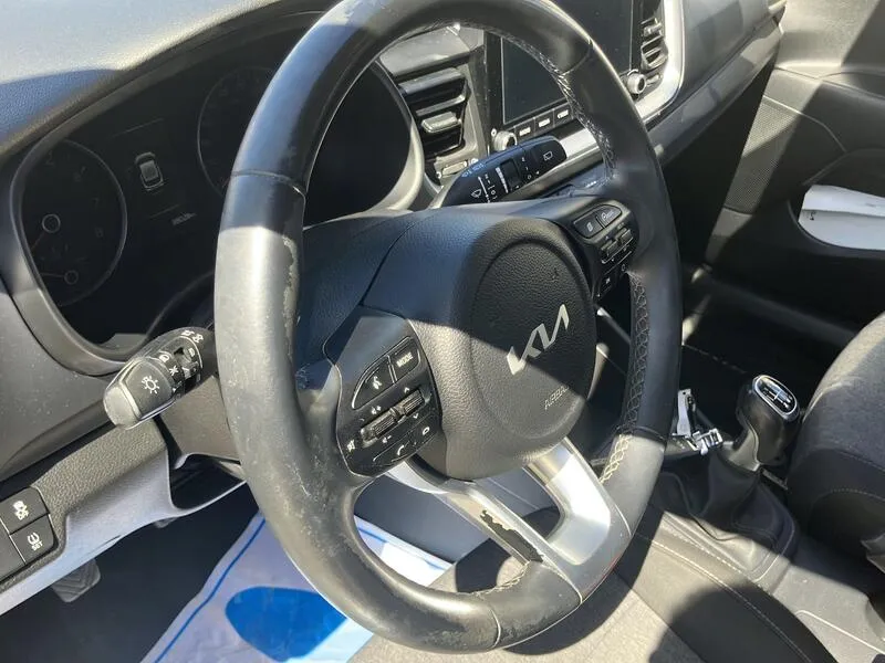 Kia Stonic 1.0 T-GDi MHEV iMT Concept Plus - foto 39