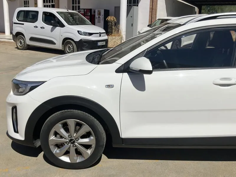 Kia Stonic 1.0 T-GDi MHEV iMT Concept Plus - foto 20