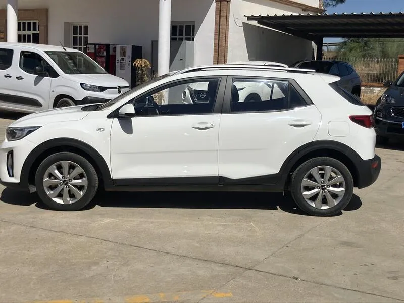 Kia Stonic 1.0 T-GDi MHEV iMT Concept Plus - foto 3