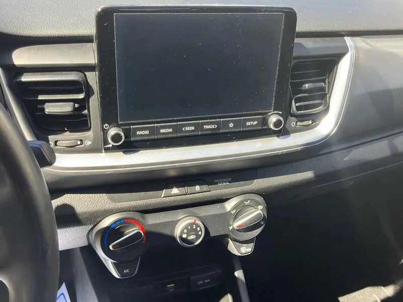 Kia Stonic 1.0 T-GDi MHEV iMT Concept Plus - foto 42