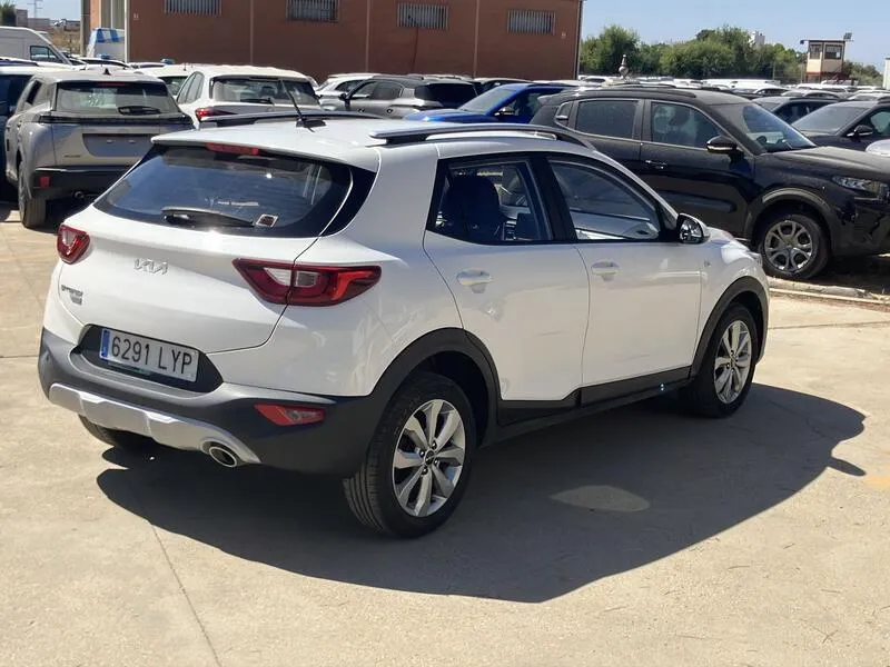 Kia Stonic 1.0 T-GDi MHEV iMT Concept Plus - foto 6