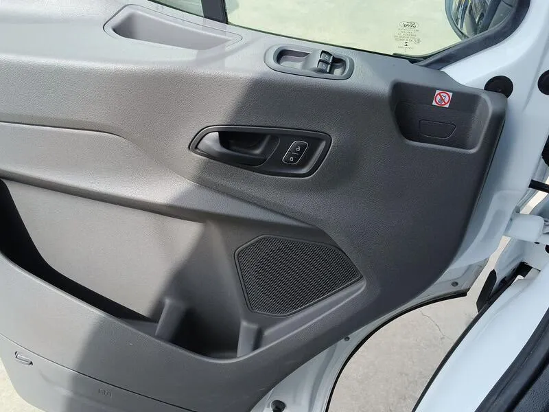 Ford Transit Connect L3H2 Trend - foto 26