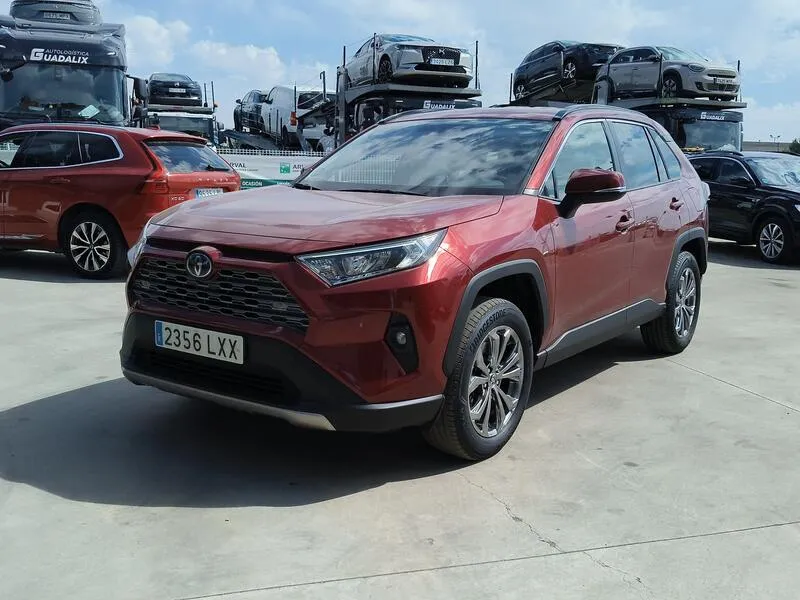 Toyota RAV4 2.5l 220H Advance