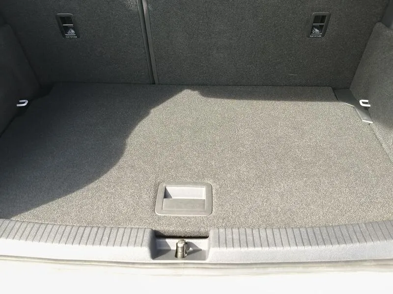 Volkswagen T-Cross Advance 1.0 TSI - foto 34