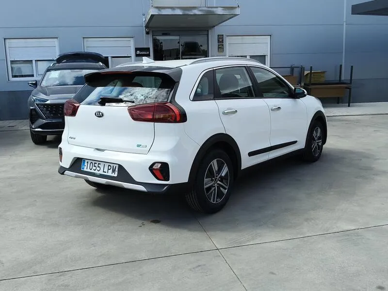 Kia Niro 1.6 GDi HEV Drive - foto 6