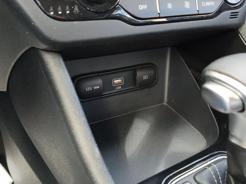 Kia Niro 1.6 GDi HEV Drive - foto 15