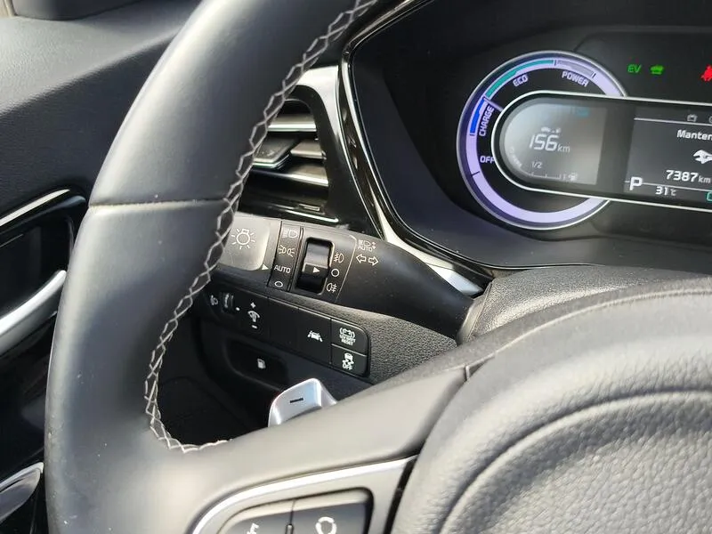 Kia Niro 1.6 GDi HEV Drive - foto 28