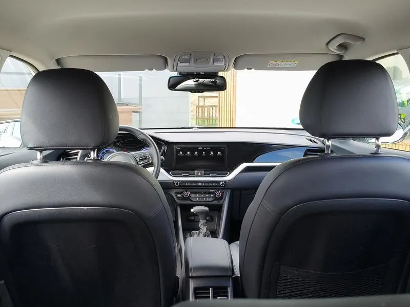 Kia Niro 1.6 GDi HEV Drive - foto 39