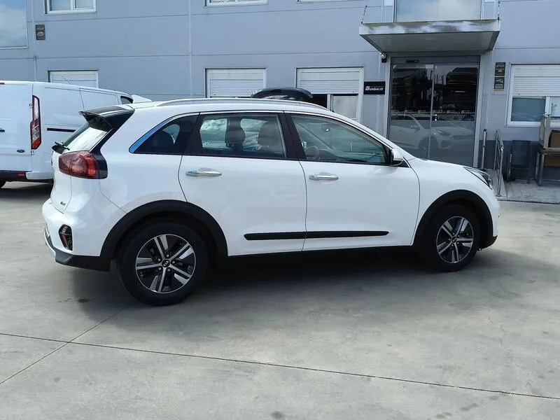 Kia Niro 1.6 GDi HEV Drive - foto 7
