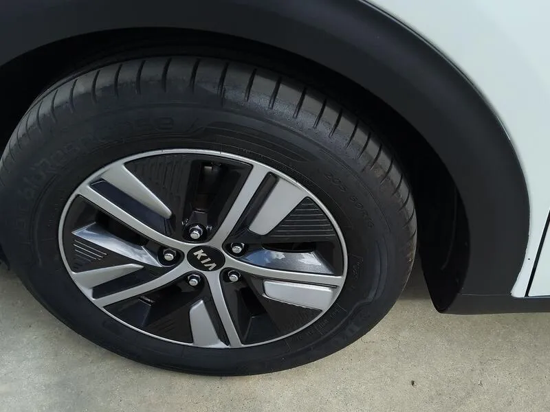 Kia Niro 1.6 GDi HEV Drive - foto 46