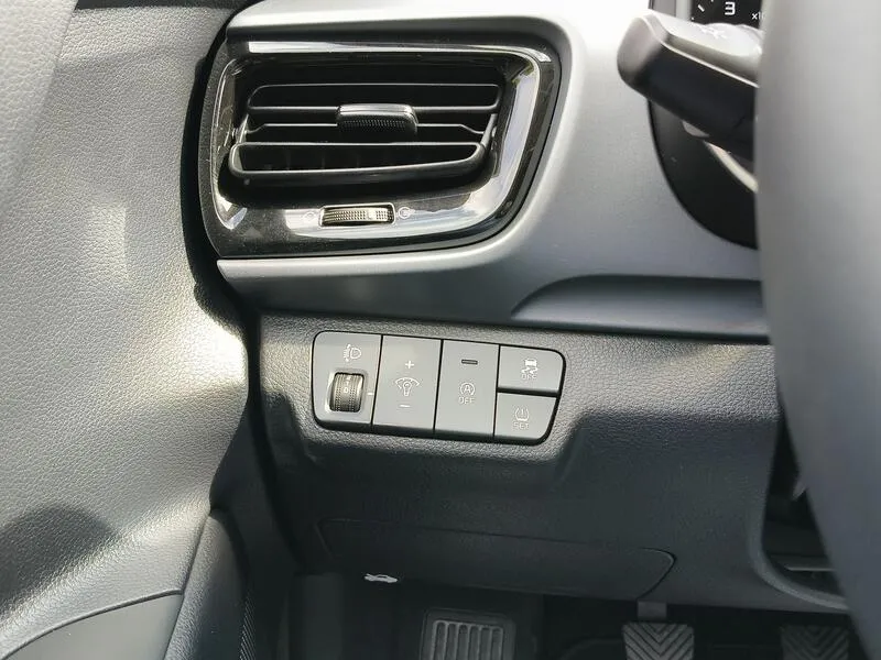 Kia Stonic 1.0 T-GDi MHEV iMT Drive - foto 27