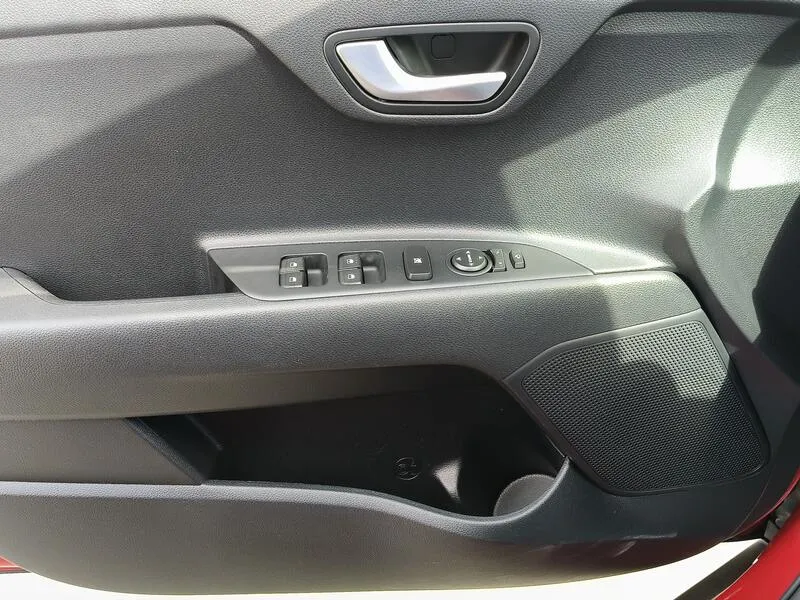Kia Stonic 1.0 T-GDi MHEV iMT Drive - foto 29