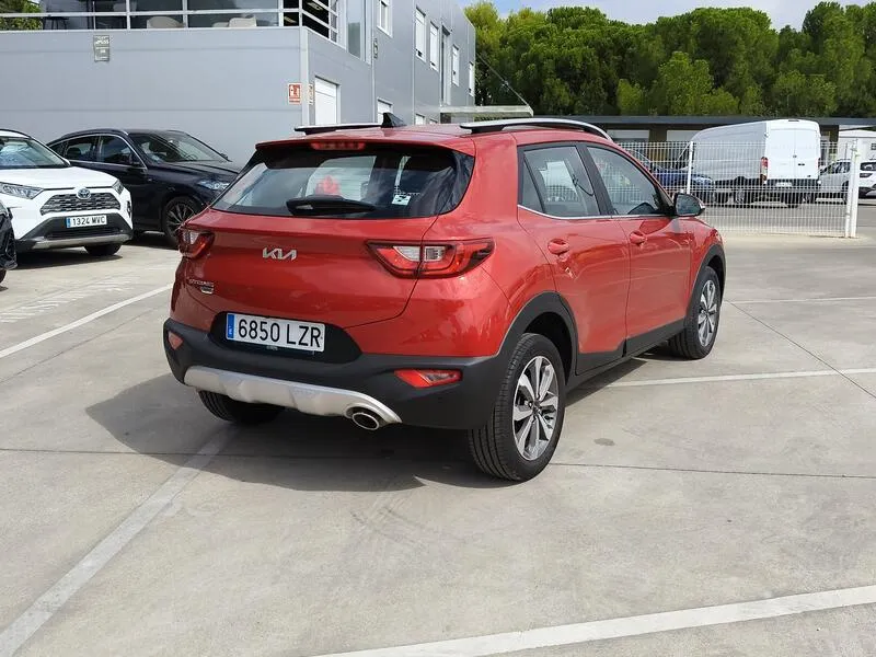 Kia Stonic 1.0 T-GDi MHEV iMT Drive - foto 6