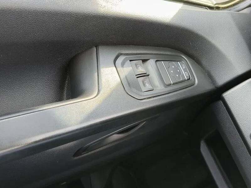 Renault Trafic Blue dCi - foto 27