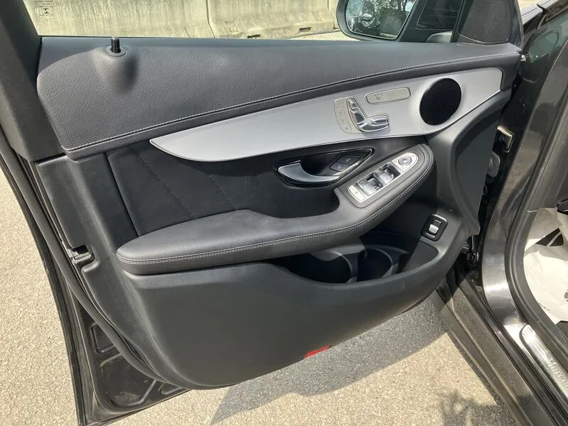 Mercedes-Benz GLC 220d 4MATIC - foto 11