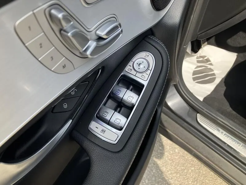 Mercedes-Benz GLC 220d 4MATIC - foto 12