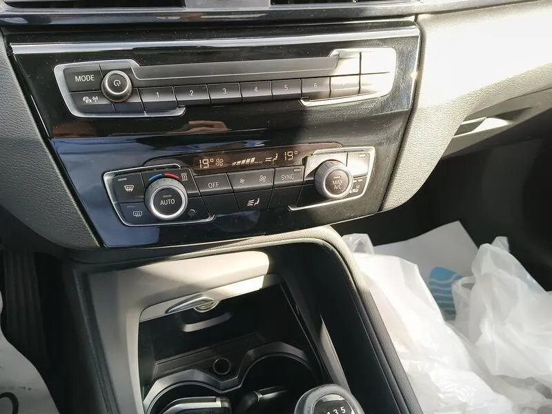 BMW X1 sDrive16d - foto 12