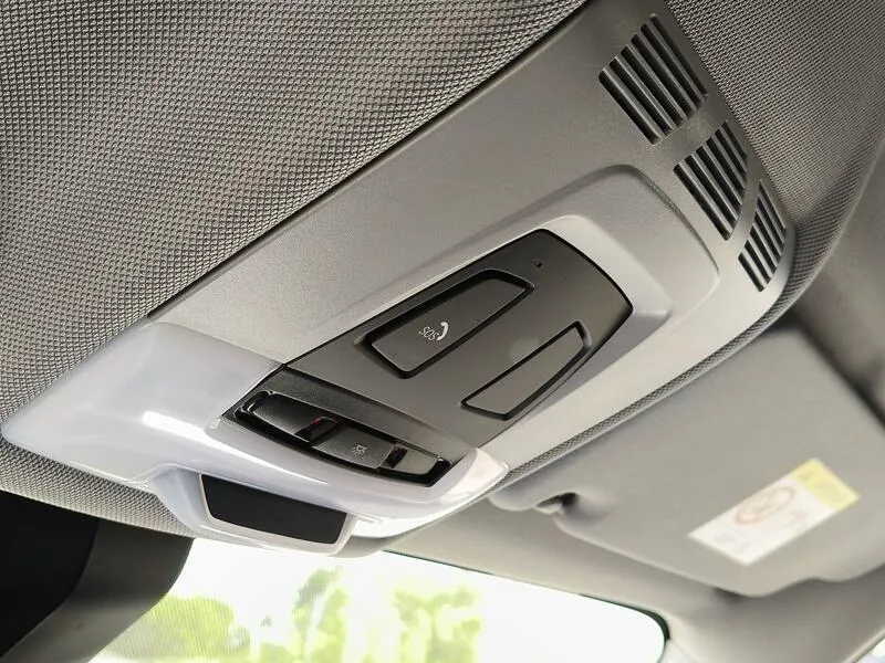 BMW X1 sDrive16d - foto 24