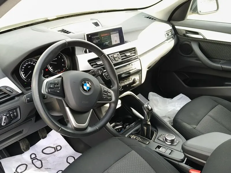 BMW X1 sDrive16d - foto 10
