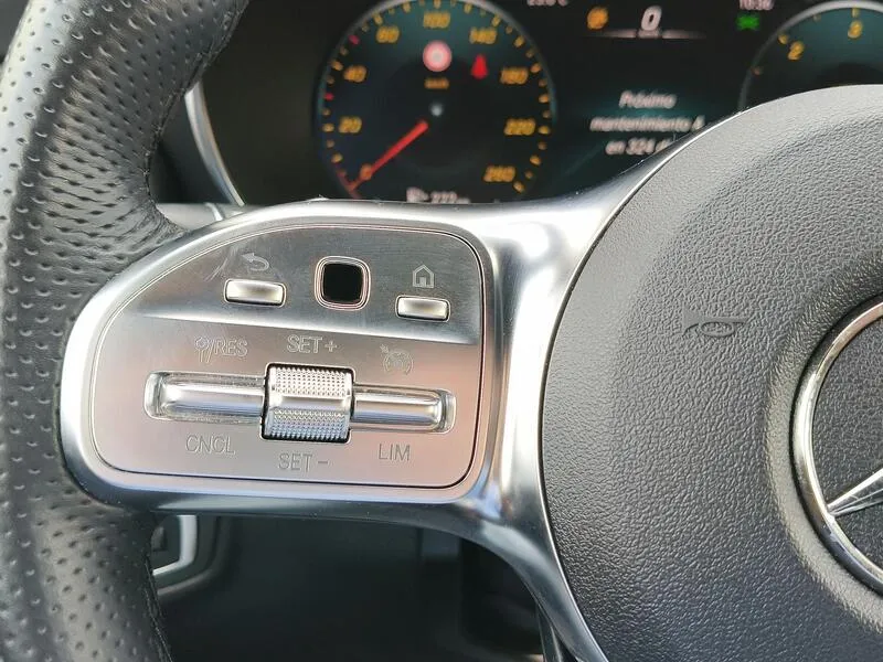 Mercedes-Benz GLC 300d 4MATIC - foto 25