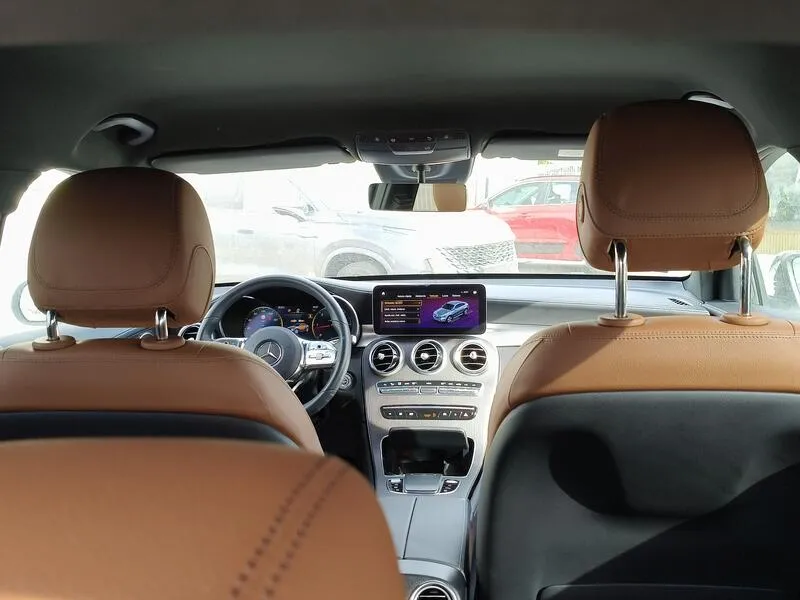 Mercedes-Benz GLC 300d 4MATIC - foto 37