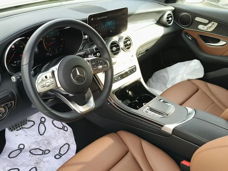 Mercedes-Benz GLC 300d 4MATIC - foto 10