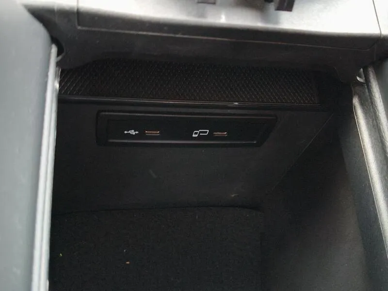 Mercedes-Benz GLC 300d 4MATIC - foto 14