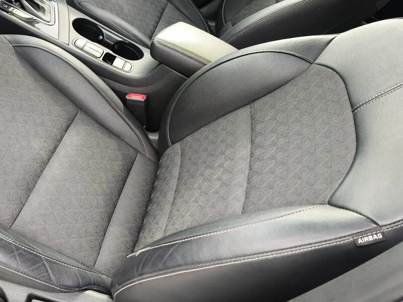 Kia Niro 1.6 GDi HEV Drive - foto 32