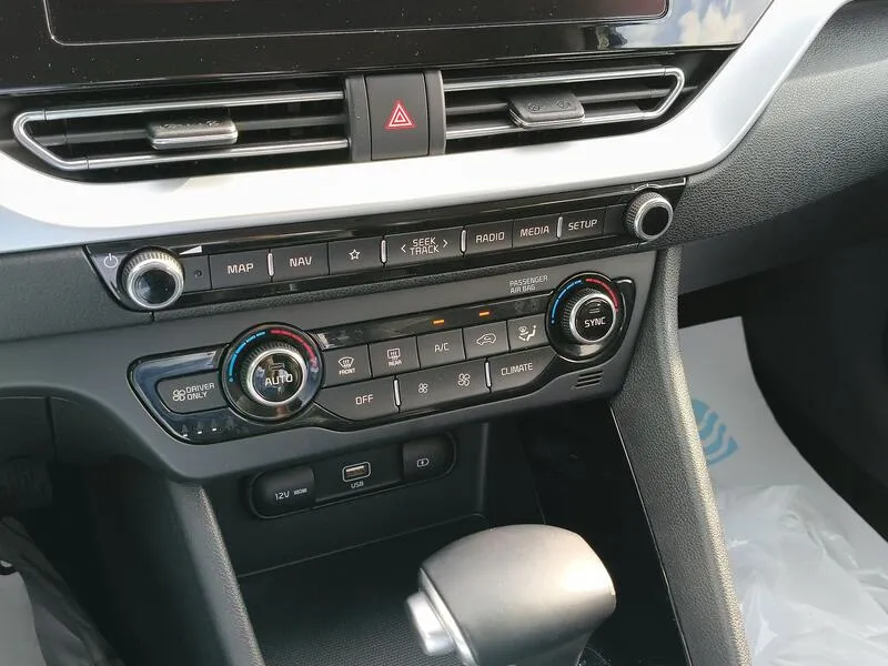 Kia Niro 1.6 GDi HEV Drive - foto 12