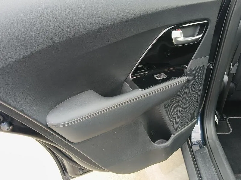 Kia Niro 1.6 GDi HEV Drive - foto 36