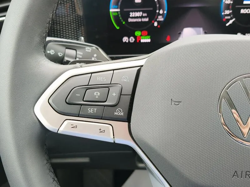Volkswagen Tiguan 1.5 TSI eHybrid Life TSI - foto 25