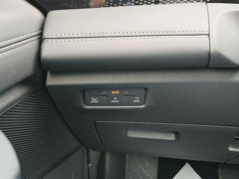Volkswagen Tiguan 1.5 TSI eHybrid Life TSI - foto 27