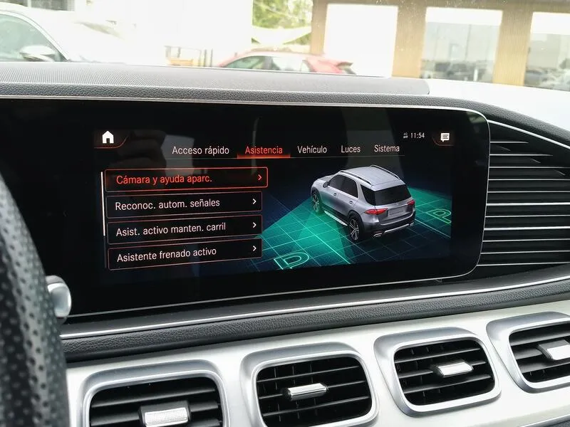 Mercedes-Benz GLE 350e 4MATIC - foto 19