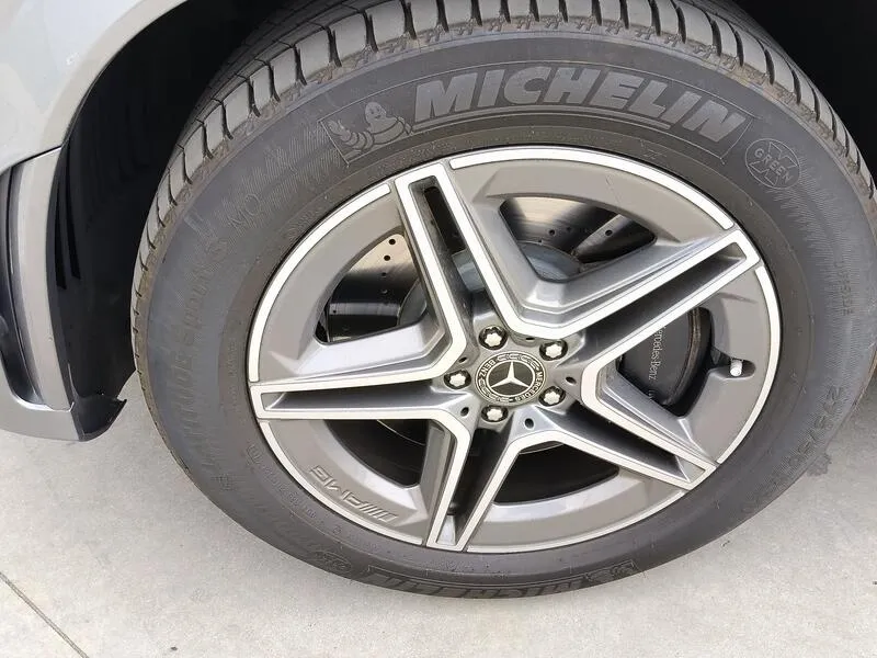Mercedes-Benz GLE 350e 4MATIC - foto 47
