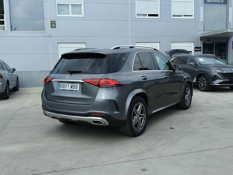Mercedes-Benz GLE 350e 4MATIC - foto 6