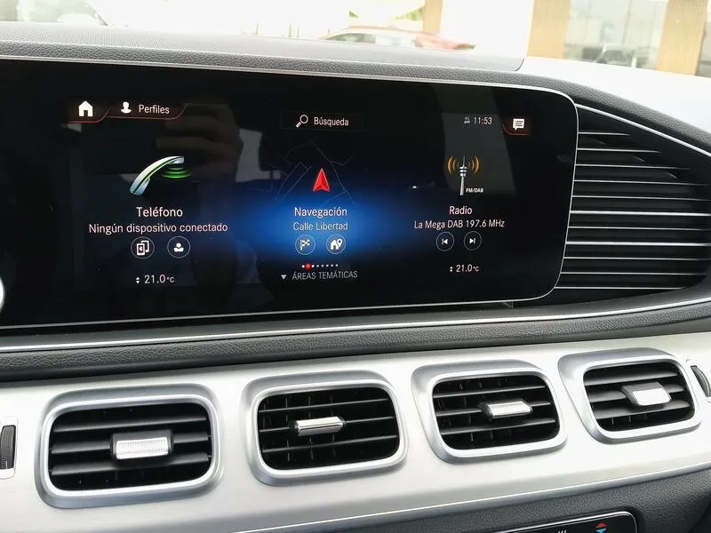 Mercedes-Benz GLE 350e 4MATIC - foto 11