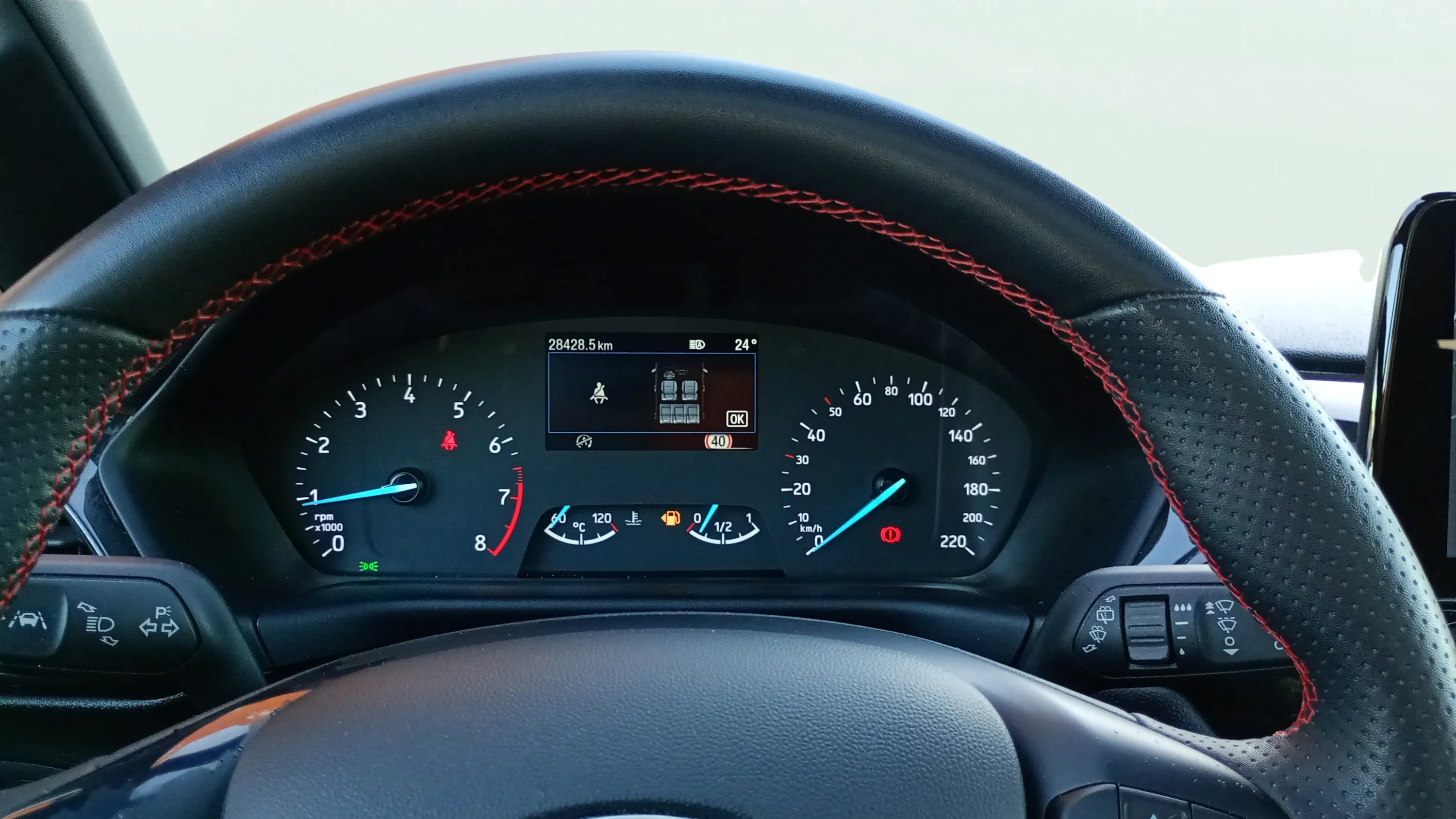 Ford Fiesta 1.0 EcoBoost MHEV ST-Line - foto 9