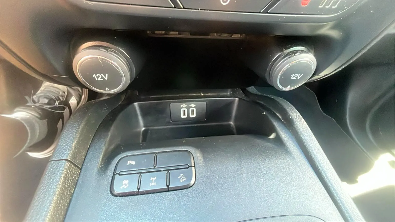Ford Ranger 2.0 EcoBlue 4x4 Chasis Cab. XL - foto 14