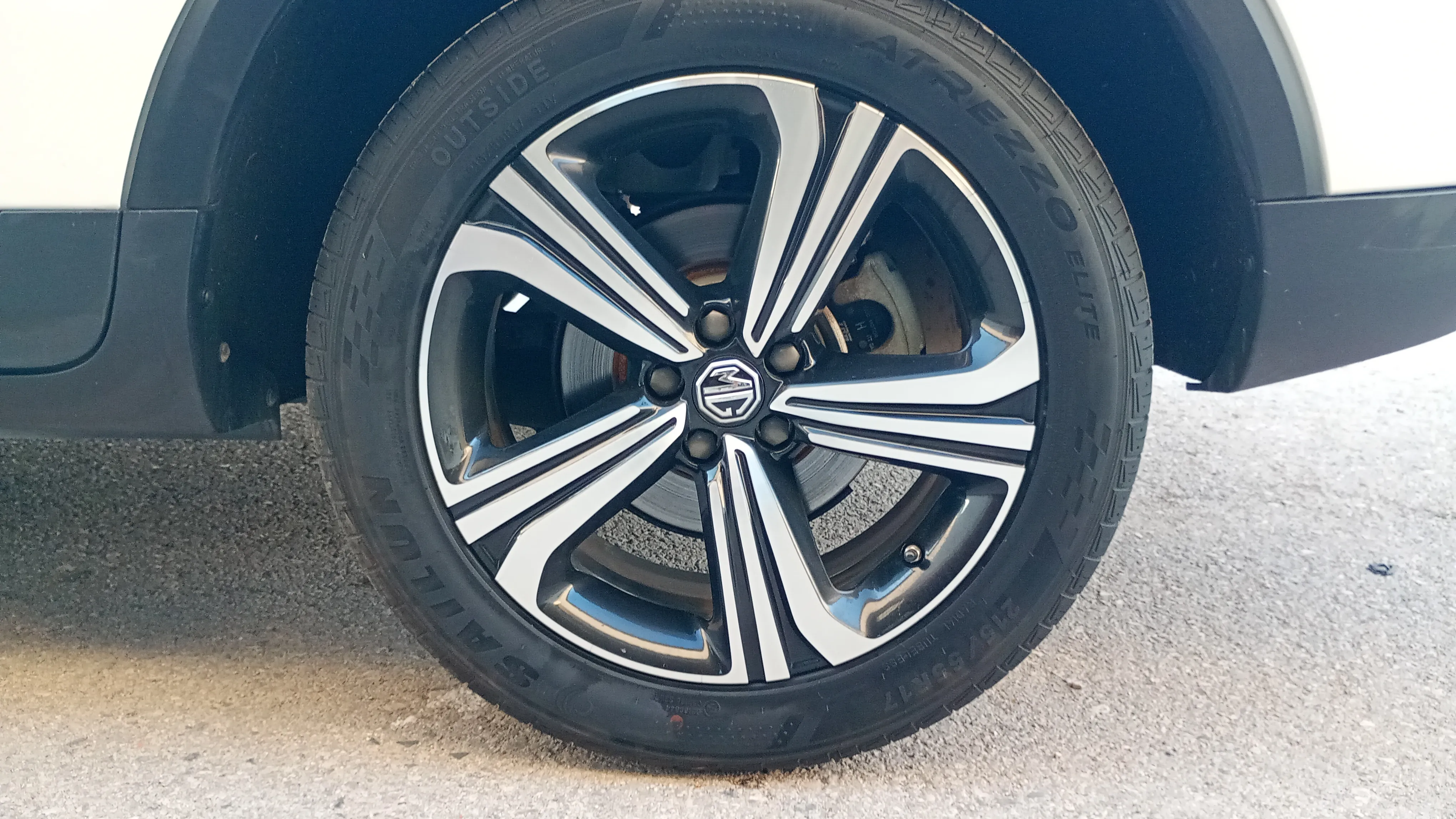 MG ZS 1.0T Comfort - foto 15
